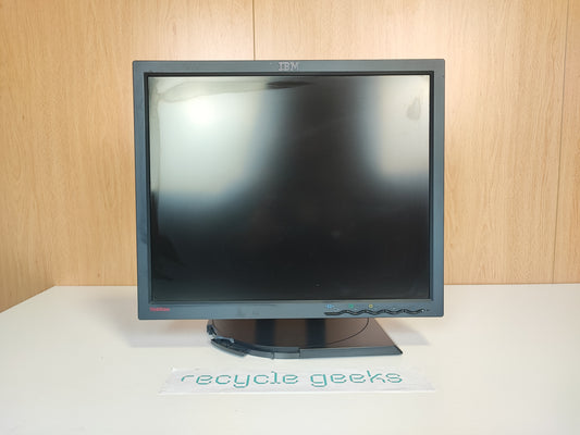 Monitor IBM 9180-HB9 18'' LCD 1280 x 1024 VGA/DVI Estado: Razoável - C