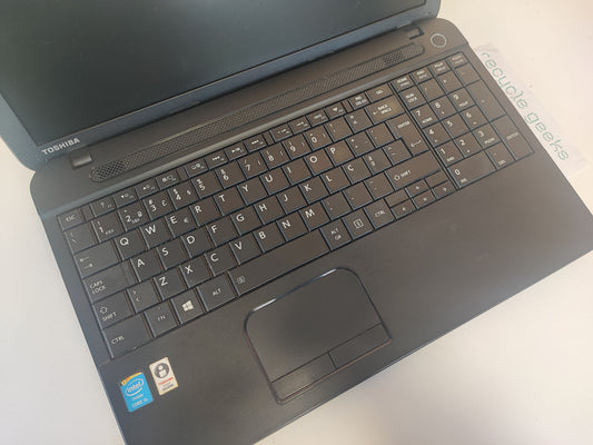 Portátil Toshiba Satellite Pro C50-A-1L6 I5 4TH GEN sem ram RAM DDR3 sem disco sem disco Teclado PT Portugal Estado: Razoável - C PARA PEÇAS