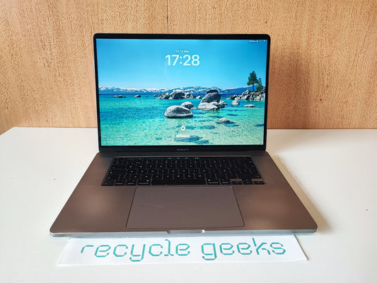 Apple MacBook Pro A2141 Ecrã 16" Retina i9 64GB Ram DDR4 1TB SSD AMD Radeon Pro 5500M macOS Tahoe Cinzento Sideral
