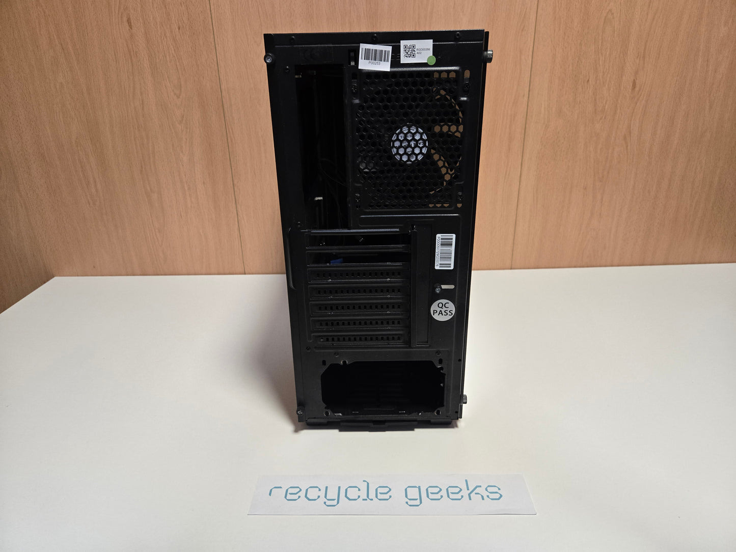 Caixa Stronghold Black Estado: Muito Bom