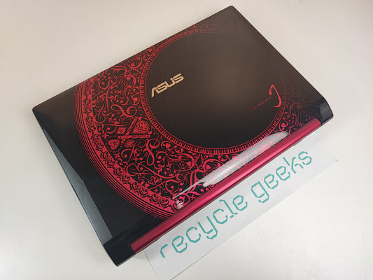 Asus N43SL Jay Chou Special Edition Intel Core i5-2430M 8GB RAM DDR3 320 HDD Teclado Suíço Linux Mint Estado: Muito Bom - B