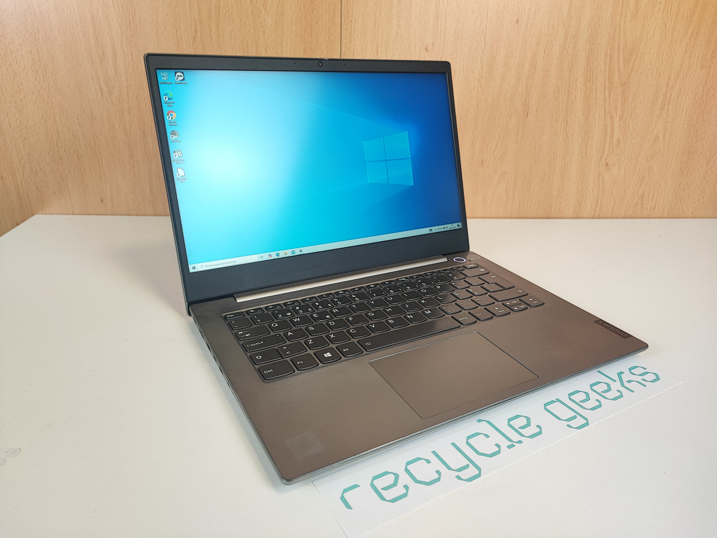 Lenovo ThinkBook 14 IIL i5 1035G1, 16 GB de RAM, 512 GB de SSD