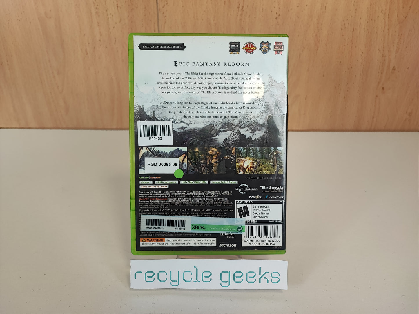 Consolas e Videojogos Bethesda The Elder Scrolls V: Skyrim NTSC para XBOX 360 Estado: Muito Bom - B