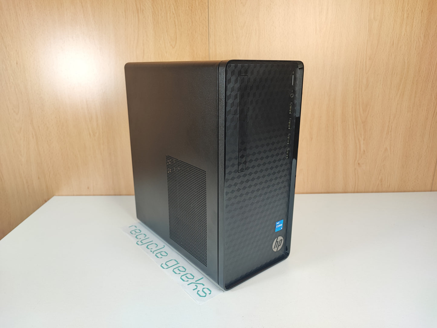 Desktop HP MO1-F3005NP i5 13400 8GB Ram 512GB NVMe Win 11