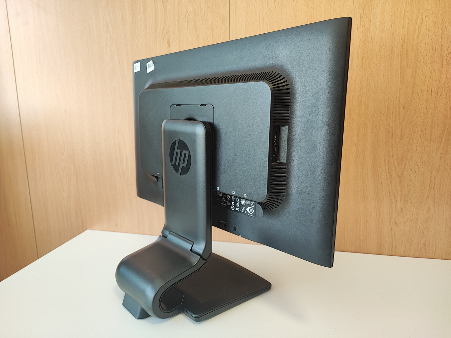 Monitor HP Compaq LA2306x 23'' Full HD 1920 x 1080 DP DVI VGA USB Estado: Muito Bom - B