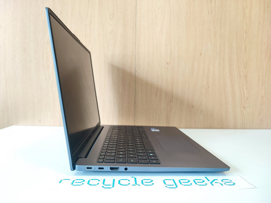 Huawei MateBook D16 Intel i5 12450H 16GB Ram 512GB NVMe Win 11 Estado: Excelente
