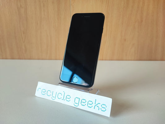 Telemóvel Apple iPhone 7 Black MN8X2QL/A A1778 32GB Estado: Excelente - A