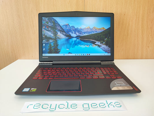 Lenovo Notebook Y520-15IKBN I5-7300HQ 8GB RAM DDR4 256GB NVMe