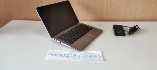 Portátil HP Elite x2 1011 G1 + Elite x2 1011 G1 Travel Keyboard intel core M-5Y71 8 RAM 180 SSD SATA Teclado EN Internacional Estado: Muito Bom - B