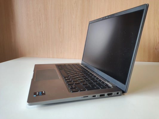 Portátil Dell Latitude 7420 i7-1185G7 16GB RAM DDR4 512GB NVMe Teclado PT Portugal Estado: Excelente - A