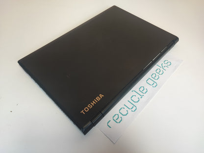 Toshiba SATELLITE PRO R50-C-167 Notebook, Intel Core i3-6006U, 240GB DDR3 RAM, 240GB SATA SSD, Portuguese (Portugal) Keyboard. Condition: Fair - C