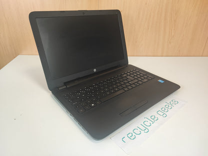 HP 250 G4 Notebook, Intel Core i3-5005U, 4GB DDR3 RAM, 240GB SATA SSD, Portuguese (Portugal) Keyboard, Windows 10 | Used, Condition: Very Good - B