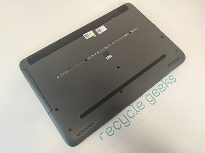 HP 250 G5 Notebook, Intel Core i3-5005U, 8GB DDR3 RAM, 240GB SATA SSD, Portuguese (Portugal) Keyboard. Condition: Very Good - B