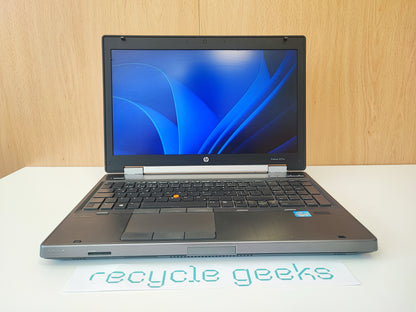 Portátil HP EliteBook 8570w Intel Core i7-3720QM 16GB RAM DDR3 240GB SSD SATA Teclado PT Portugal Estado: Muito Bom - B