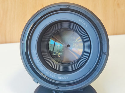 Canon RF 50mm f/1.2L USM Estado: Excelente