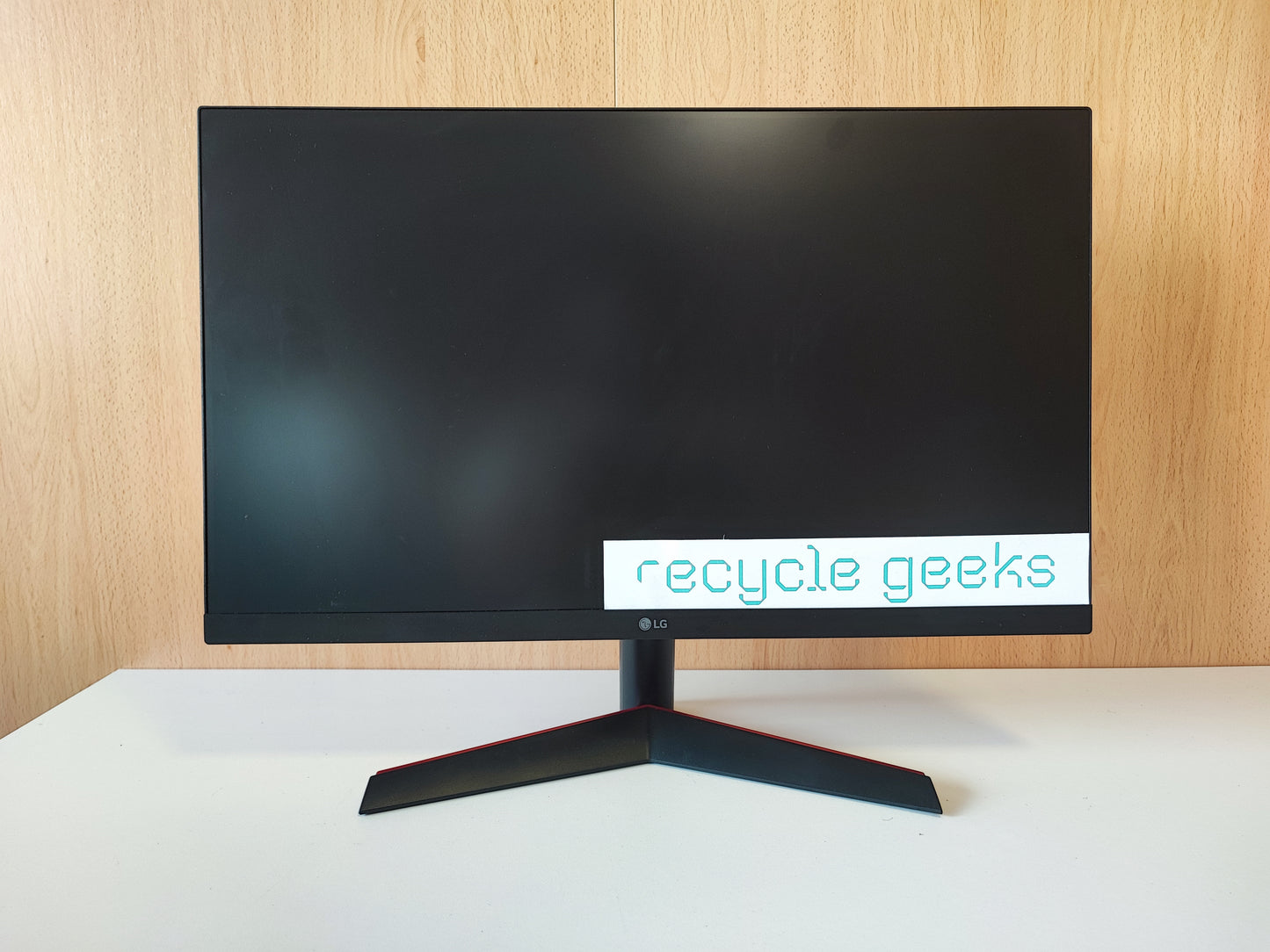 Monitor LG Ultragear 24GN600 24’’ 144Hz