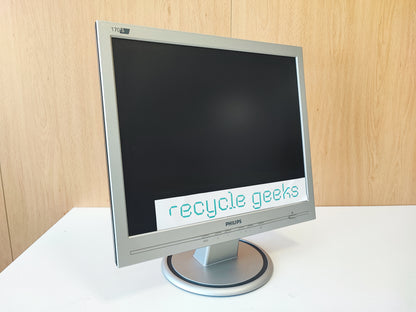 Monitor Philips 170S 17'' 1280x1024p Estado: Muito Bom - B
