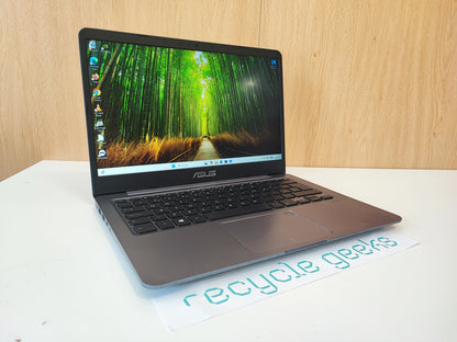 Portátil Asus VivoBook S S410UN Intel Core i5-8250U 8GB RAM DDR4 128GB SSD SATA Teclado PT Portugal Estado: Muito Bom - B
