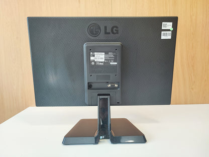 Monitor LG FLATRON 19EN33S-B 19'' 1366x768 Estado: Muito Bom - B