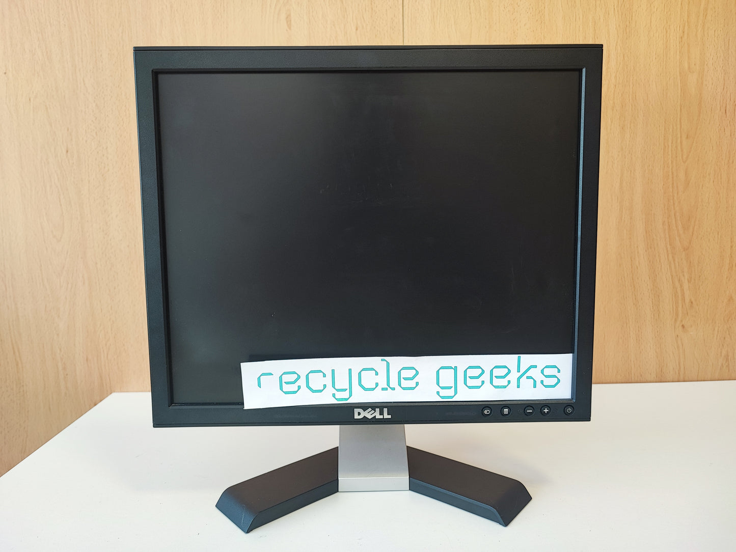Monitor Dell P170S 17'' 1280x1024 Estado: Muito Bom - B
