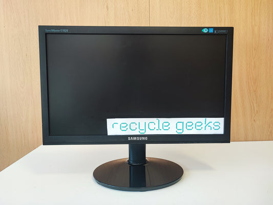 Monitor Samsung SyncMaster E1920 19'' 1366x768 Estado: Muito Bom - B
