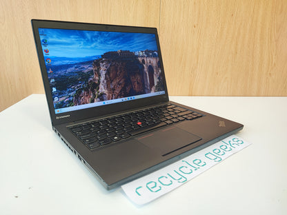 Portátil Lenovo Thinkpad T440s i5 4200U 8GB RAM 128GB SSD Teclado PT Portugal Win 11 Estado: Muito Bom - B