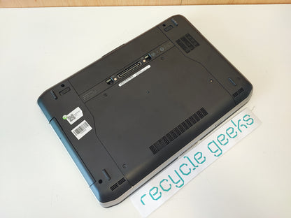 Dell Latitude E5420 14'' HD i5-2520M 8GB DDR3 128GB SSD Teclado PT Win 11 Estado: Razoável - C