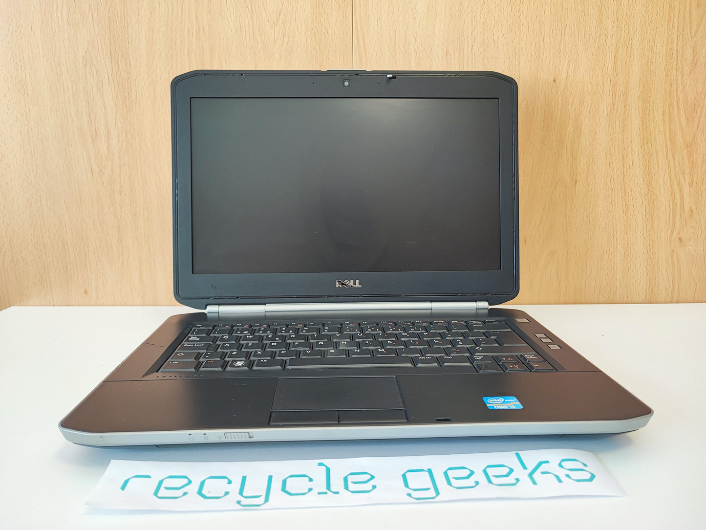 Dell Latitude E5420 14'' HD i5-2520M 8GB DDR3 128GB SSD Teclado PT Win 11 Estado: Razoável - C