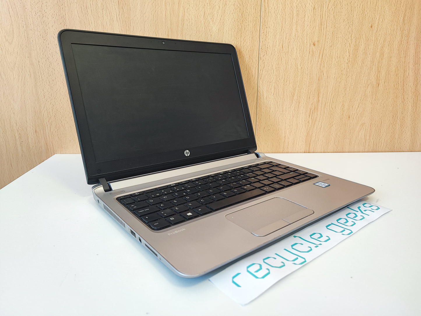 HP ProBook 430 G3 Intel i3-6100U 8GB Ram 128GB SSD Teclado PT Win 11 Estado: Muito Bom - B