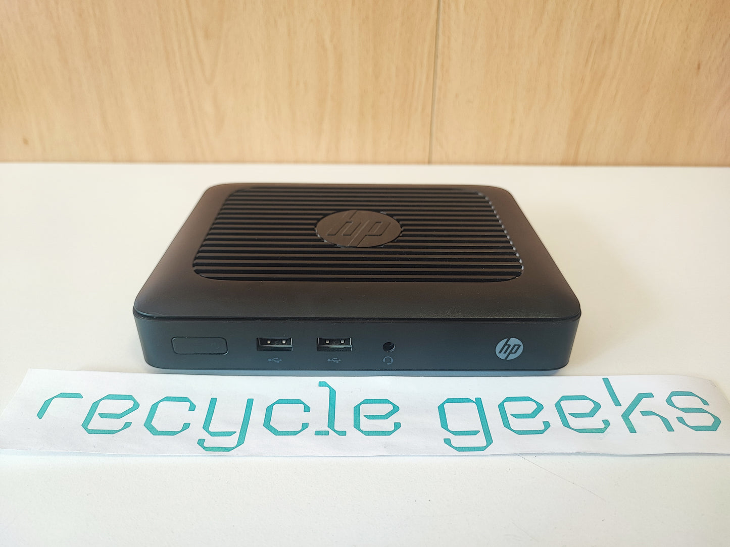 Computador Fixo HP T420 Thin Client AMD GX-209JA 2GB RAM DDR3 Sem disco Estado: Muito Bom - B