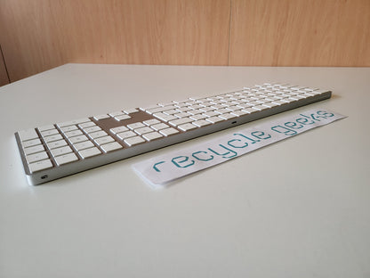 Apple Magic Keyboard with Numeric Keypad A1843 MQ052B/A EN-UK (white) — Grade A