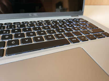 Dell Latitude 5430 (2022) i5-1235U 16GB Ram 240GB SSD 14" Full HD Win 11