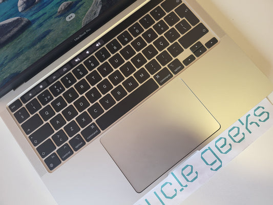Portátil Apple Macbook Pro A2338 M1 16GB Ram 512GB SSD macOS Tahoe Bateria Nova (silver) — Condição: Excelente
