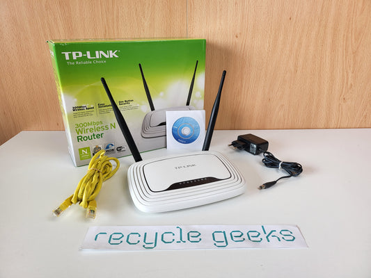 Router TP-LINK TL-WR841N (white) — Condição: Muito Bom