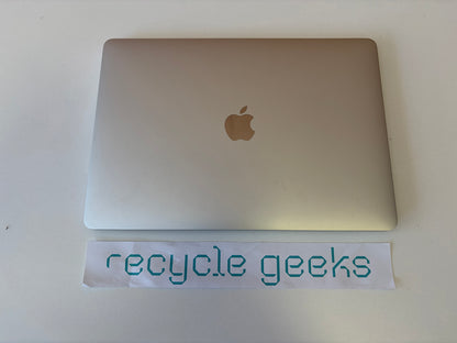 Apple Macbook Pro A1989 2019 Touch i5 16GB Ram 256GB macOS Sequoia (silver) — Grade A