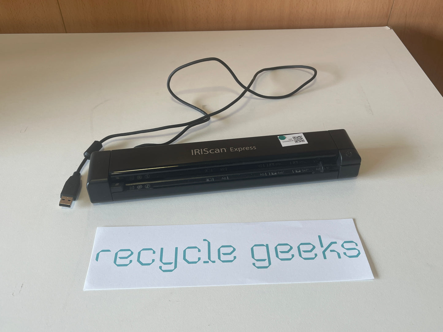 Scanner Iris IRIScan Express 4 Scanner com alimentação por folhas 1200 x 1200DPI A4 Preto   Muito Bom - B