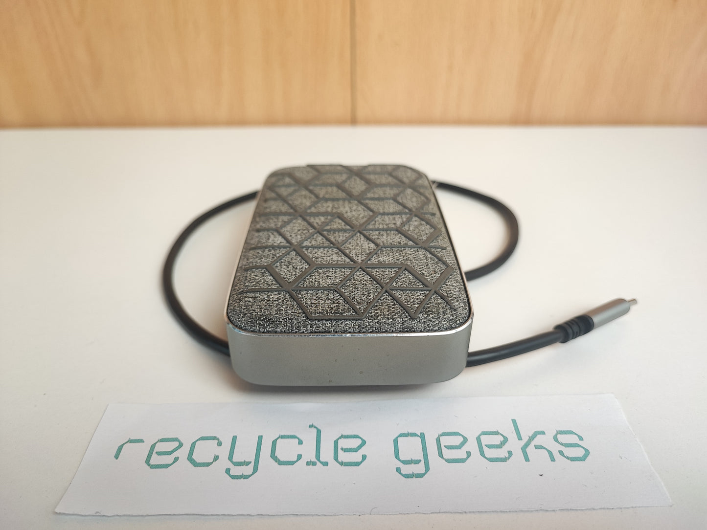 Moshi Symbus Q Compact USB-C Dock with Wireless Charging