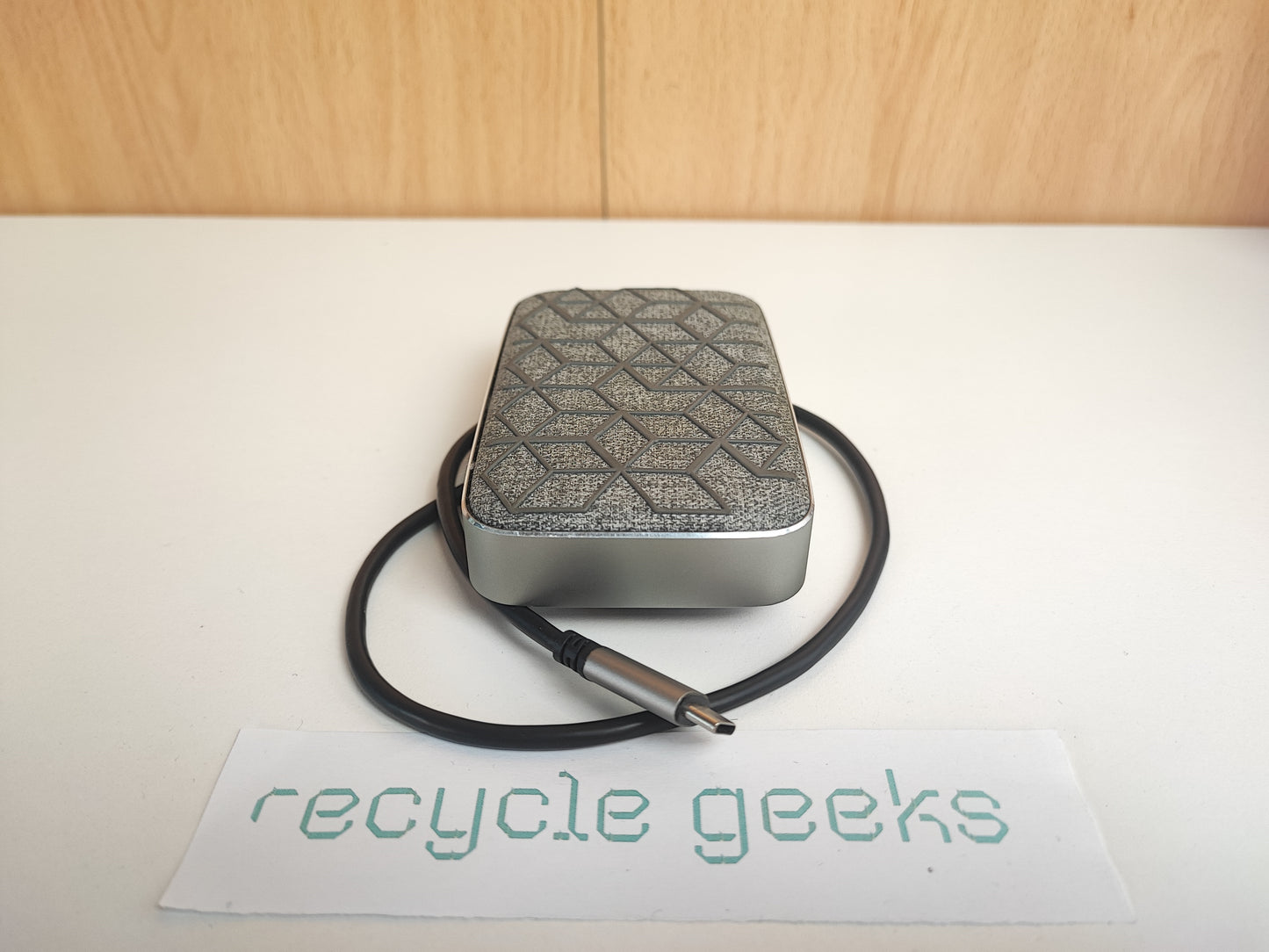 Moshi Symbus Q Compact USB-C Dock with Wireless Charging