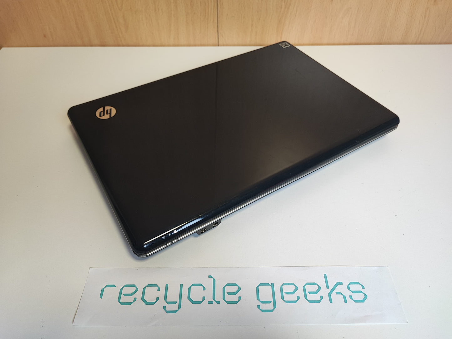 Portátil HP G61 INTEL CORE 2 DUO 4GB RAM DDR2 250GB HDD Teclado PT Portugal Linux Mint Estado: Razoável - C