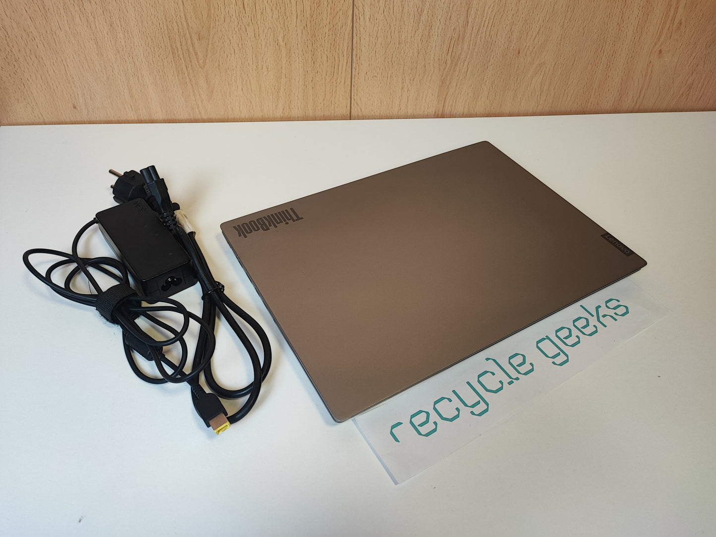 Lenovo ThinkBook 14 IIL i5 1035G1 16GB Ram 512GB SSD