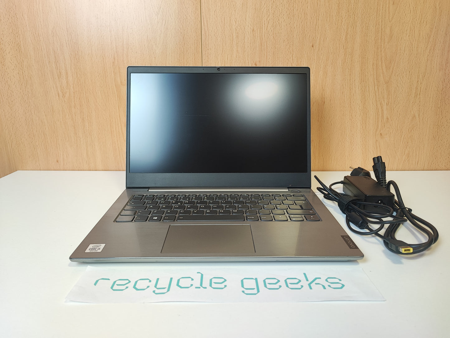 Lenovo ThinkBook 14 IIL i5 1035G1 16GB Ram 512GB SSD