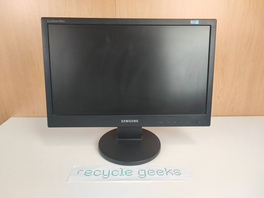 Monitor Samsung 943SN 19" 1360 x 768 Estado: Muito Bom - B