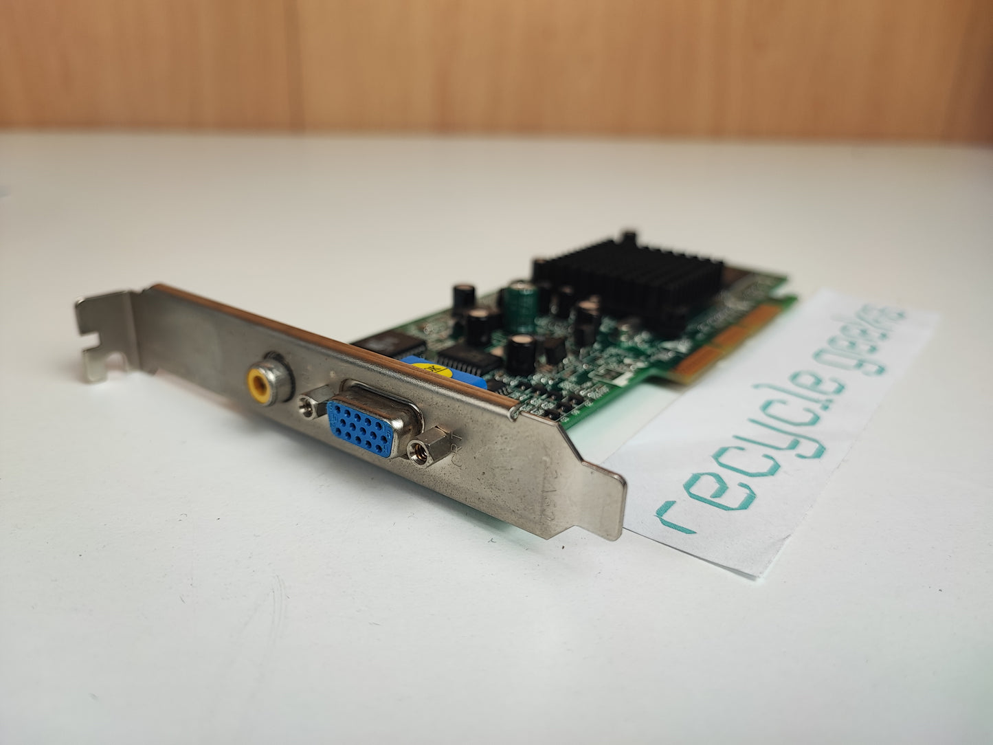 Placa Video e Audio Sem Marca RV6SL-B2 Estado: Muito Bom - B