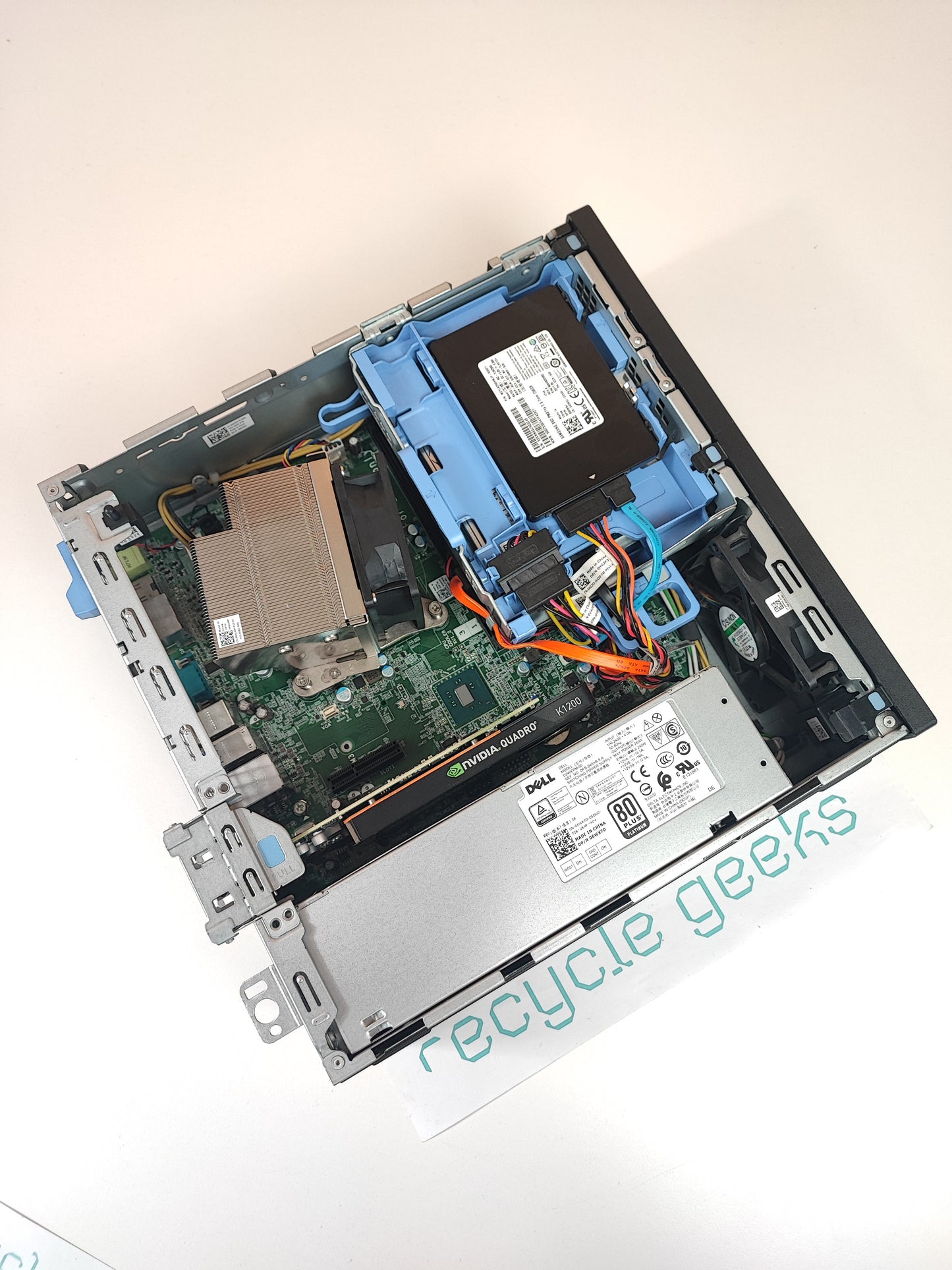 Dell Precision SFF 3420 Xeon E3-1240 v5 16GB Ram 256GB SSD 1TB HDD nVidia Quadro K1200