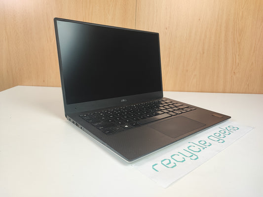 Portátil Dell XPS P54G 13'' i7 5500u 8GB RAM DDR3 256GB SSD SATA Bateria Nova Estado: Muito Bom - B