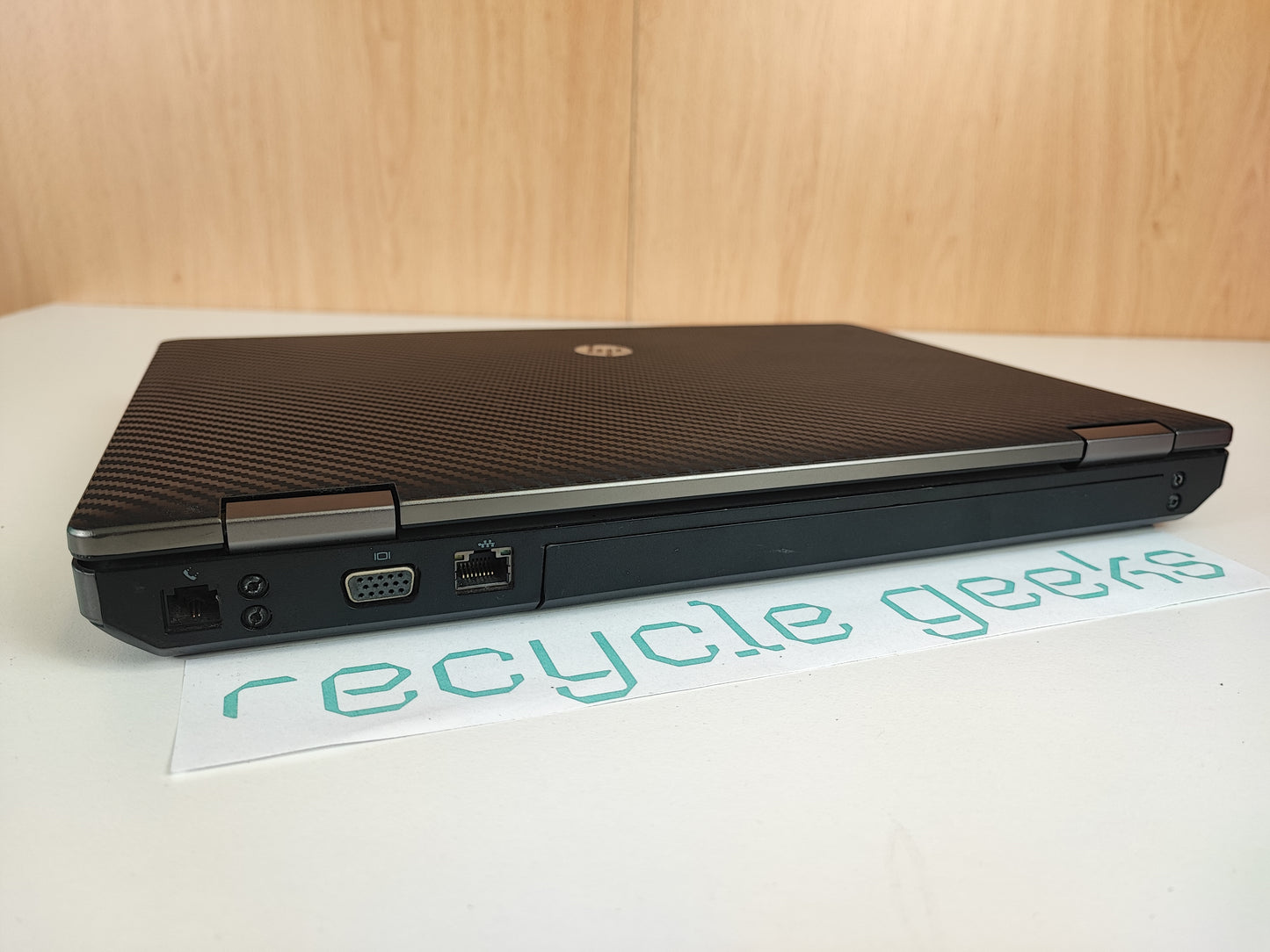 Portátil HP ProBook 6470b Intel Core i5-3210M 4GB DDR3 180GB HDD Linux Mint Teclado PT Portugal Estado: Razoável - C