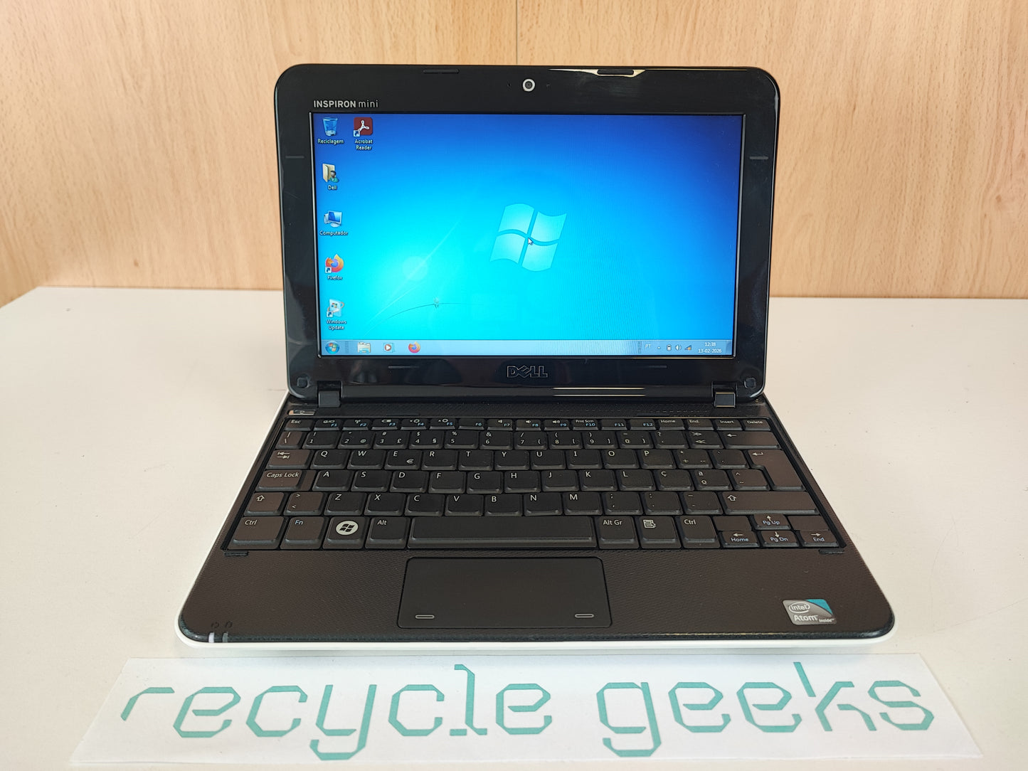 Portátil Dell Inspiron Mini 1012 Intel Atom N450 1GB DDR3 250GB SSD SATA Win 7 Teclado PT Portugal Estado: Excelente - A
