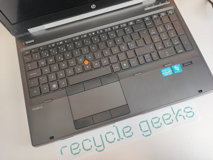 Portátil HP EliteBook 8560w Intel Core i5-2540M 4GB DDR3 250GB HDD Teclado PT Portugal Estado: Razoável - C