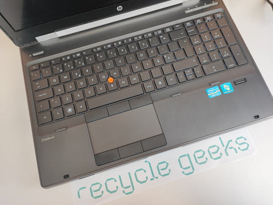 Portátil HP EliteBook 8560w Intel Core i5-2540M 4GB DDR3 250GB HDD Teclado PT Portugal Estado: Razoável - C