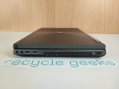 Portátil HP EliteBook 8560w Intel Core i5-2540M 4GB DDR3 250GB HDD Teclado PT Portugal Estado: Razoável - C